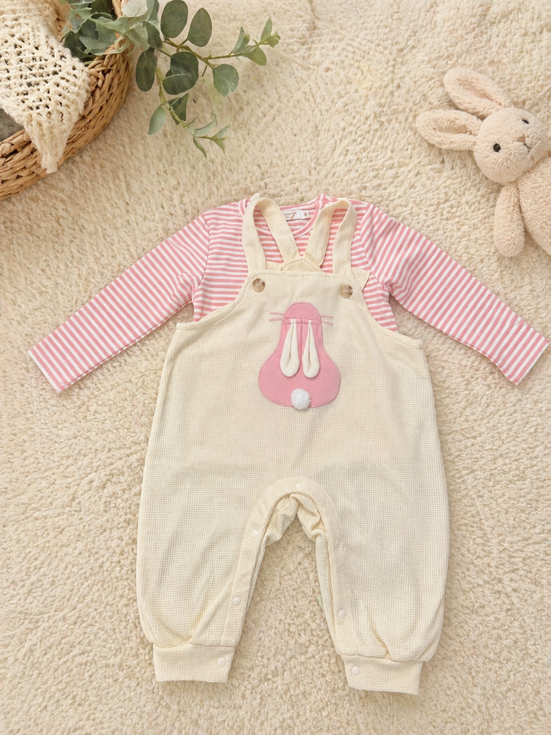 Heirloom Baby Gift Box – 3 Outfit Set + Accessories (Limited Edition)