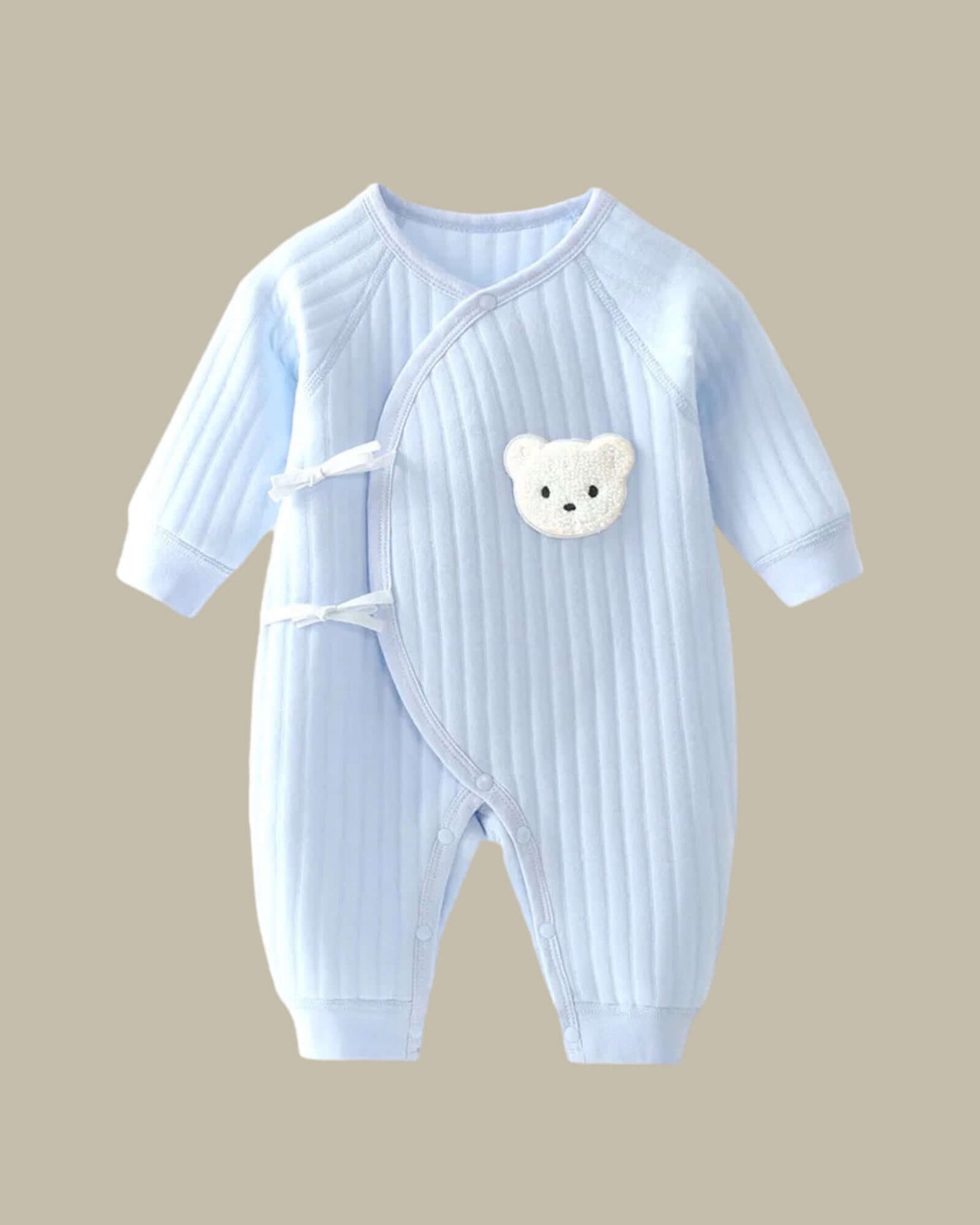 Heaven Baby Gift Box – Organic Cotton Newborn Set (Soft Blue)