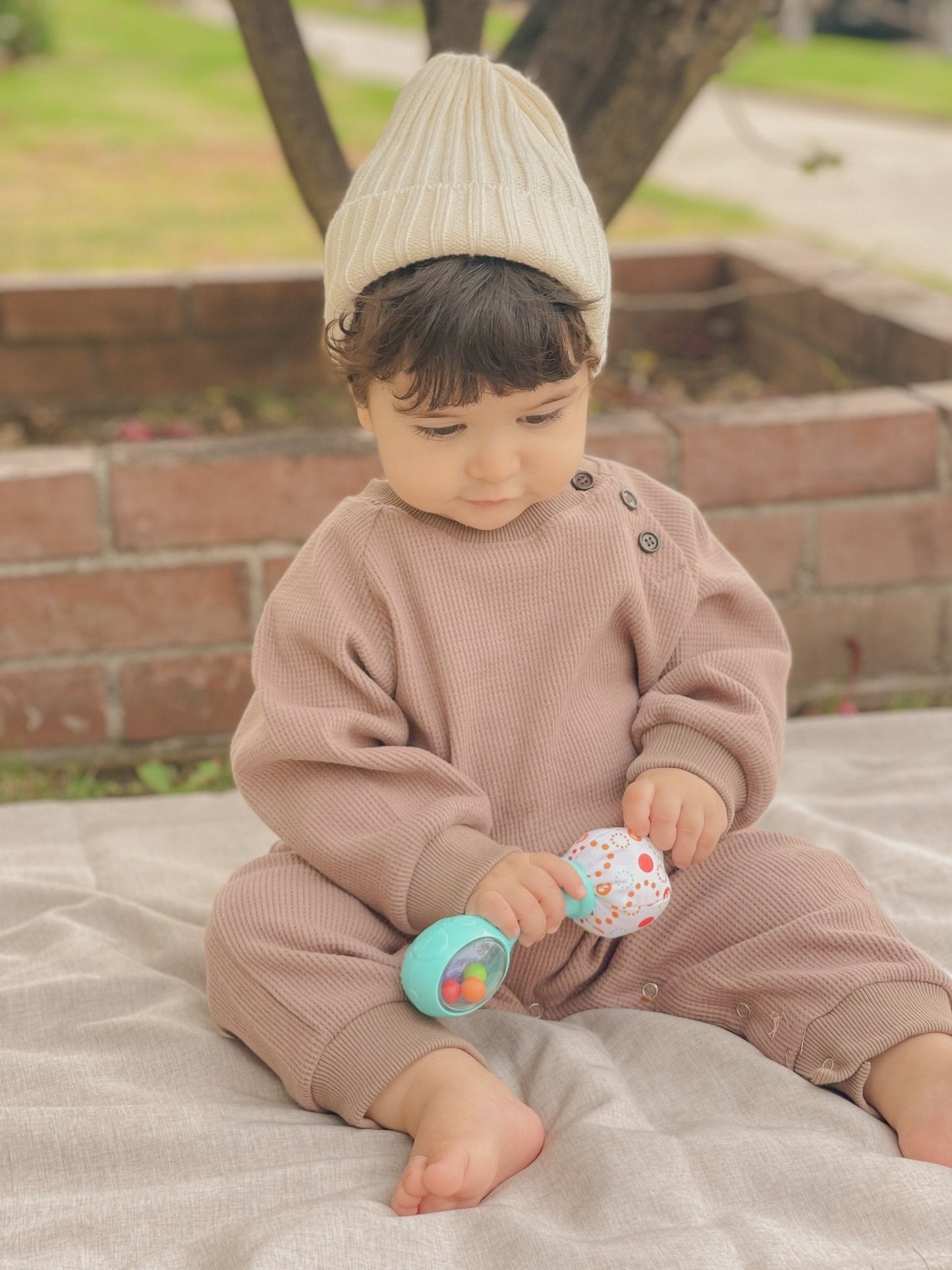Heaven Baby Gift Box – Organic Cotton Newborn Set (Soft Blue)