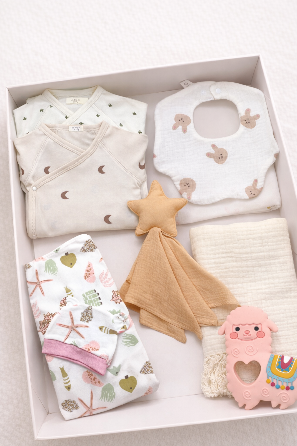 Coral Giftbox - Luxury & Cozy Essentials