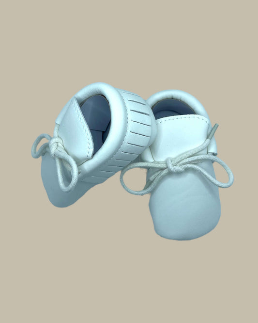 Soft leather baby shoes with non-slip soles for first walkers