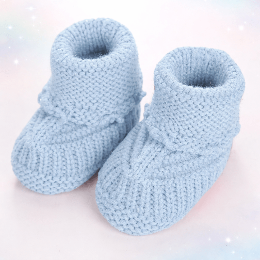 Knitted Baby Booties – Soft Blue Newborn Slippers - Les Pas De Bébé